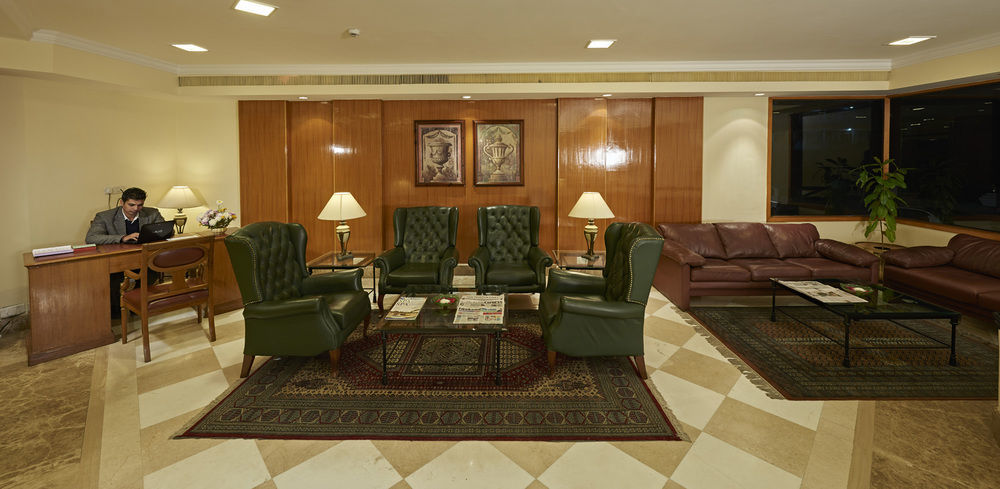 Club Mahindra White Meadows Hotell Manāli Eksteriør bilde